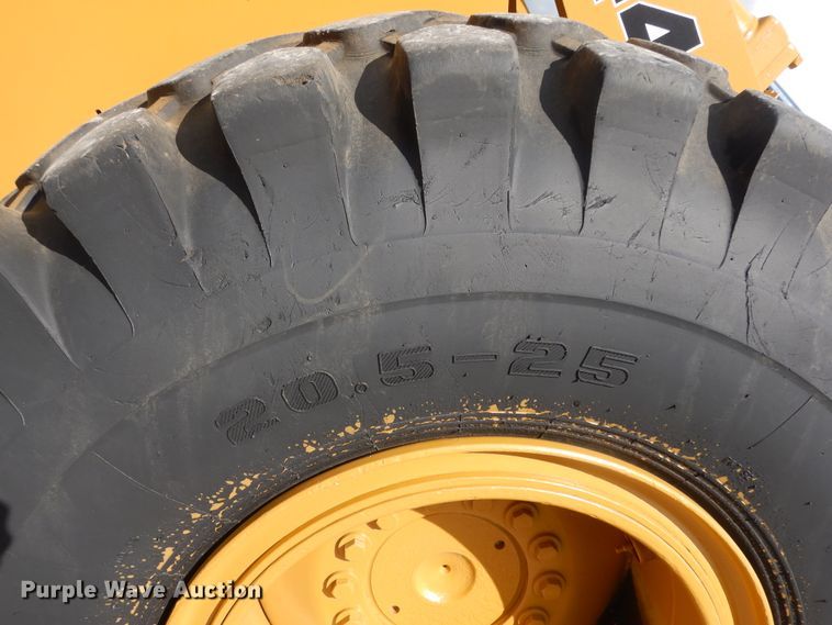 image for item DJ7441 1989 John Deere 544E  wheel loader