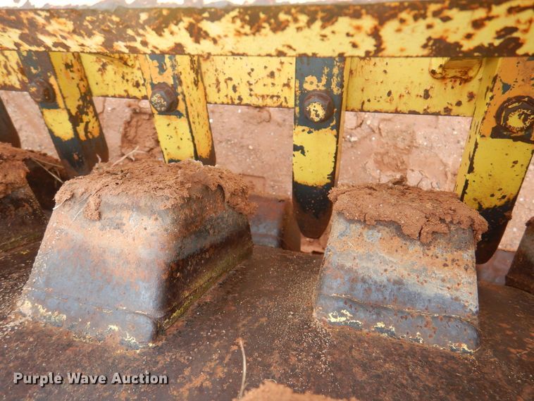 image for item DJ7519 Sakai SV400T  single drum vibratory roller