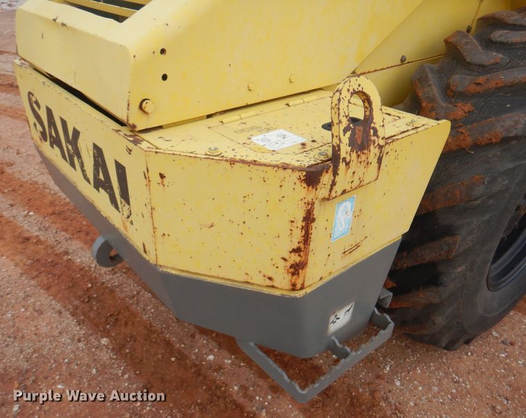 image for item DJ7519 Sakai SV400T  single drum vibratory roller