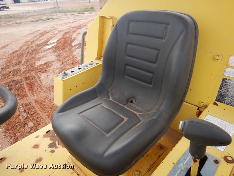 image for item DJ7519 Sakai SV400T  single drum vibratory roller