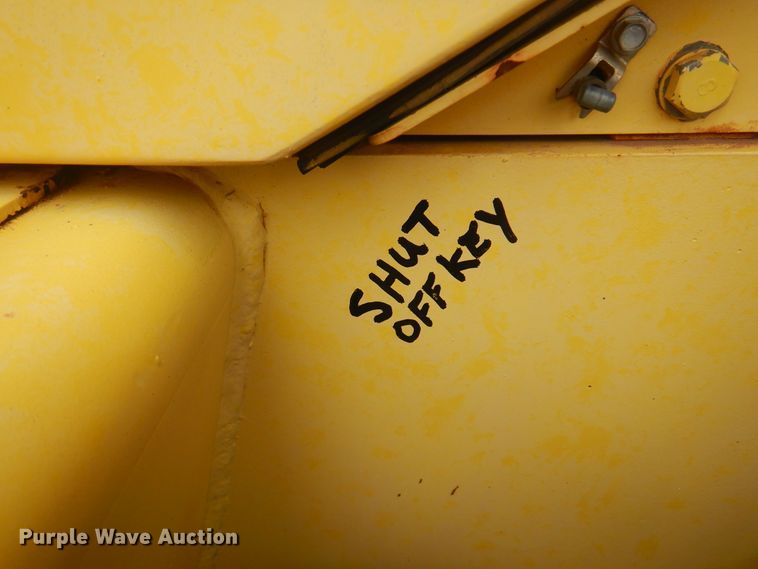 image for item DJ7519 Sakai SV400T  single drum vibratory roller