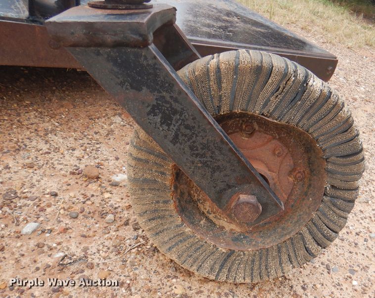 image for item DJ7520 6' W skid steer rotary mower