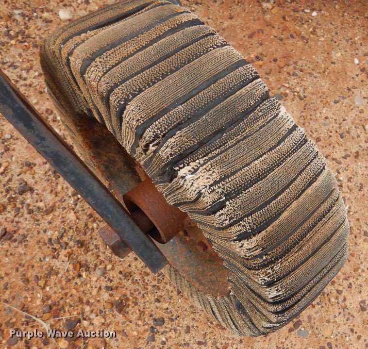 image for item DJ7520 6' W skid steer rotary mower