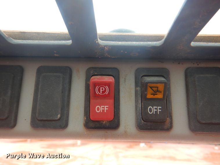 image for item DJ7532 2011 Bobcat T110  tracked skid steer loader