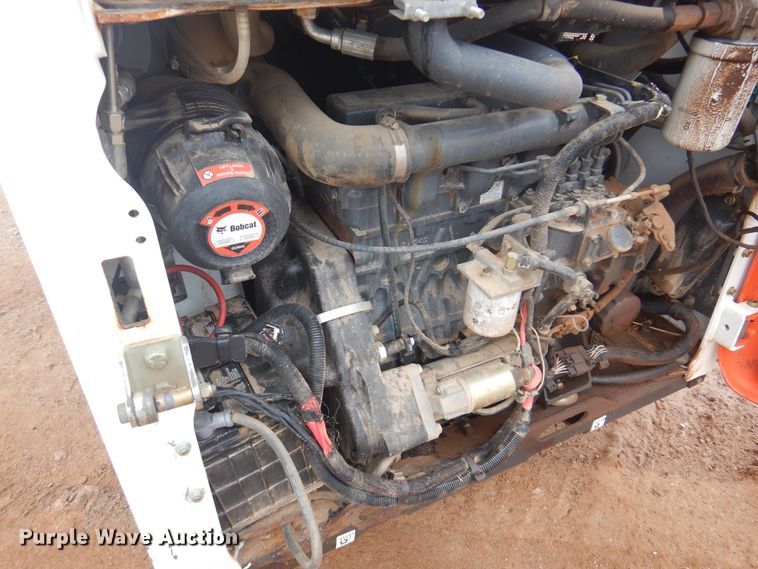 image for item DJ7532 2011 Bobcat T110  tracked skid steer loader