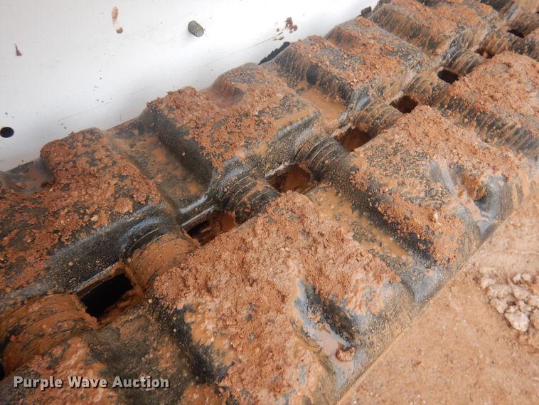 image for item DJ7532 2011 Bobcat T110  tracked skid steer loader