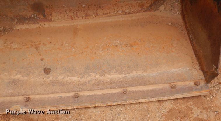 image for item DJ7535 2006 John Deere 332  skid steer loader