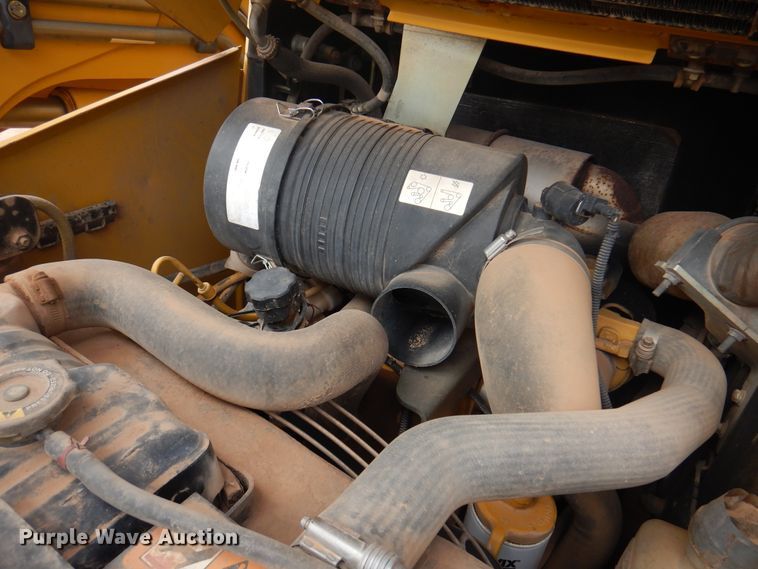 image for item DJ7535 2006 John Deere 332  skid steer loader