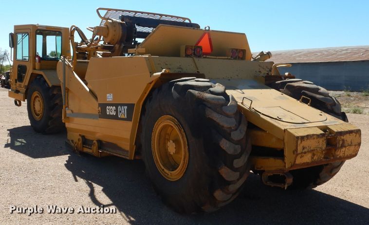 image for item DJ8880 1992 Caterpillar 613C  elevating scraper