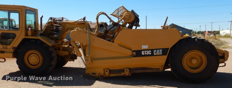 image for item DJ8880 1992 Caterpillar 613C  elevating scraper