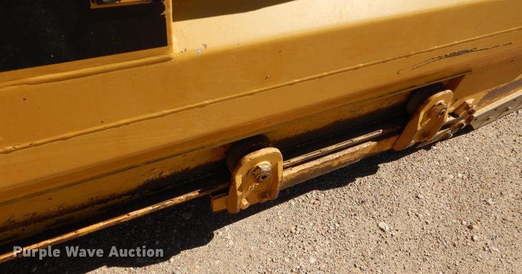 image for item DJ8880 1992 Caterpillar 613C  elevating scraper