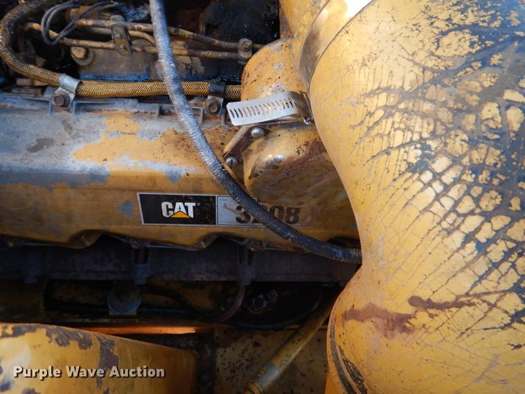 image for item DJ8880 1992 Caterpillar 613C  elevating scraper