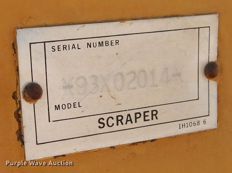 image for item DJ8880 1992 Caterpillar 613C  elevating scraper