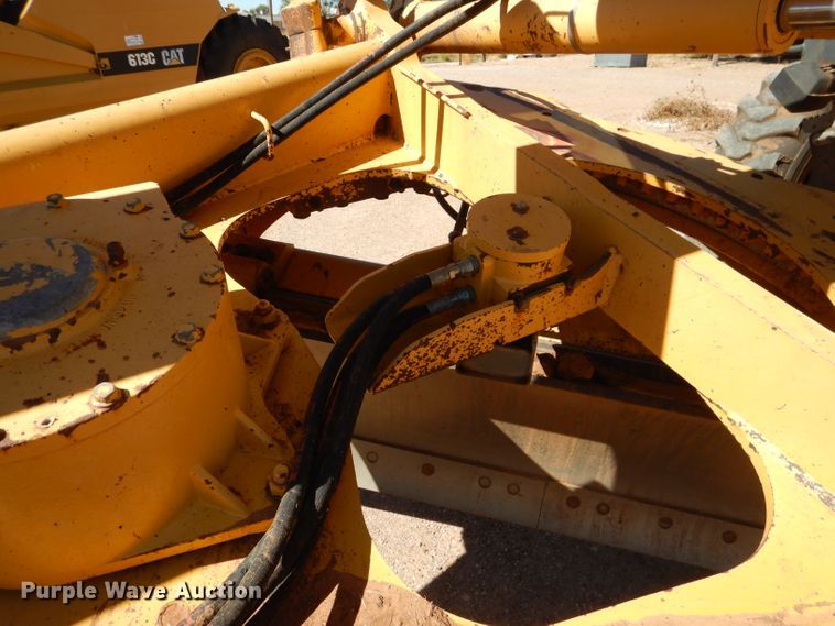 image for item DJ8881 2003 John Deere 770CH  motor grader