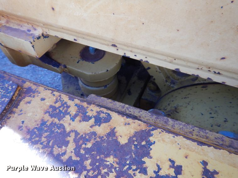 image for item DJ8881 2003 John Deere 770CH  motor grader