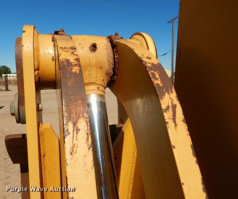 image for item DJ8881 2003 John Deere 770CH  motor grader