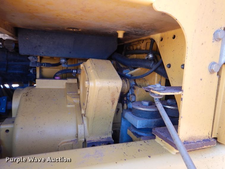 image for item DJ8881 2003 John Deere 770CH  motor grader