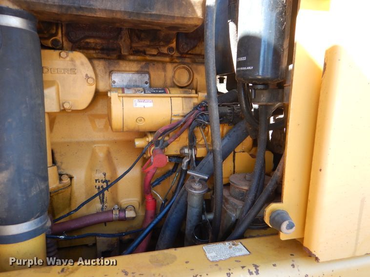 image for item DJ8881 2003 John Deere 770CH  motor grader