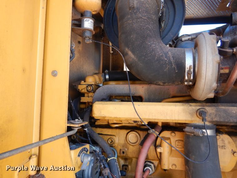 image for item DJ8881 2003 John Deere 770CH  motor grader