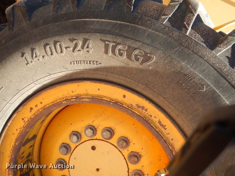 image for item DJ8881 2003 John Deere 770CH  motor grader