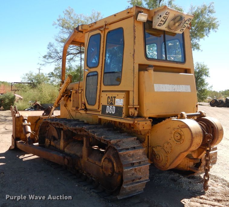 image for item DJ8882 1984 Caterpillar D6D  dozer