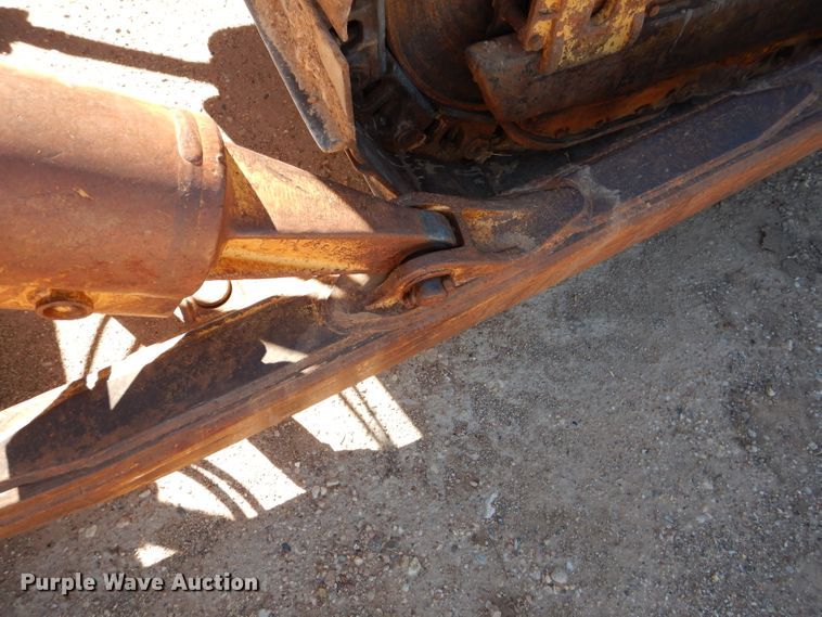 image for item DJ8882 1984 Caterpillar D6D  dozer