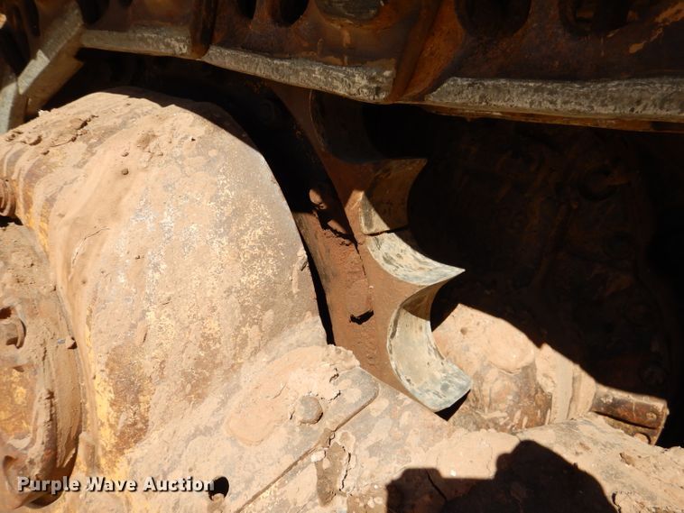 image for item DJ8882 1984 Caterpillar D6D  dozer