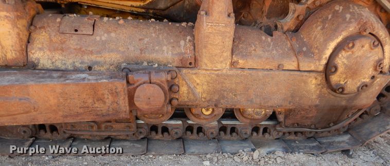 image for item DJ8882 1984 Caterpillar D6D  dozer