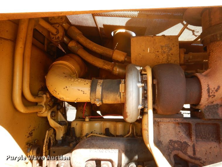 image for item DJ8882 1984 Caterpillar D6D  dozer