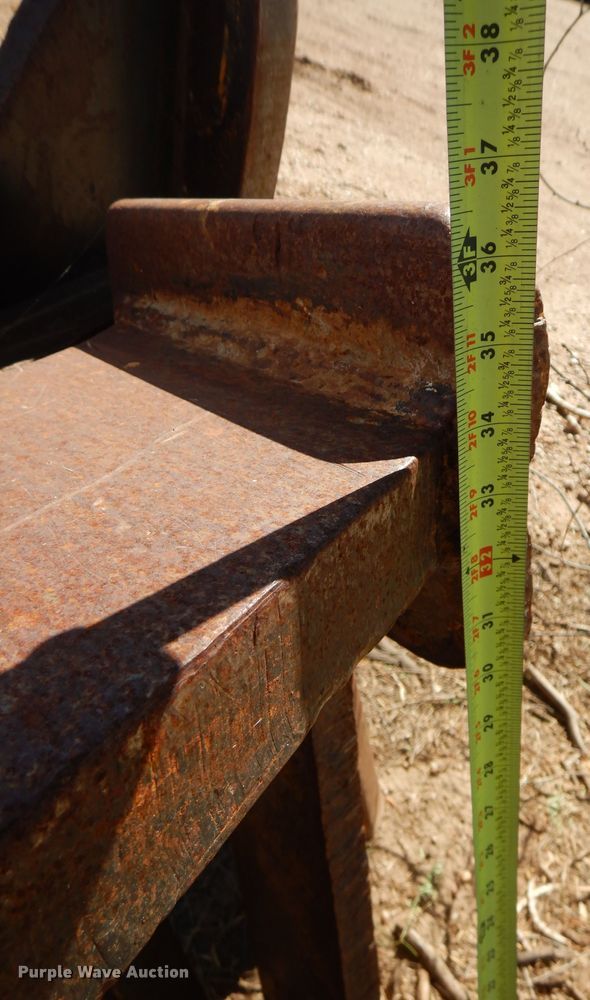 image for item DJ8882 1984 Caterpillar D6D  dozer