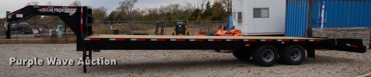 image for item DK1266 2021 Texas Pride FT827521KGN  equipment trailer