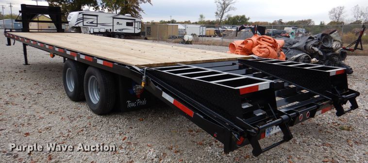 image for item DK1266 2021 Texas Pride FT827521KGN  equipment trailer