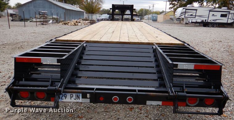 image for item DK1266 2021 Texas Pride FT827521KGN  equipment trailer