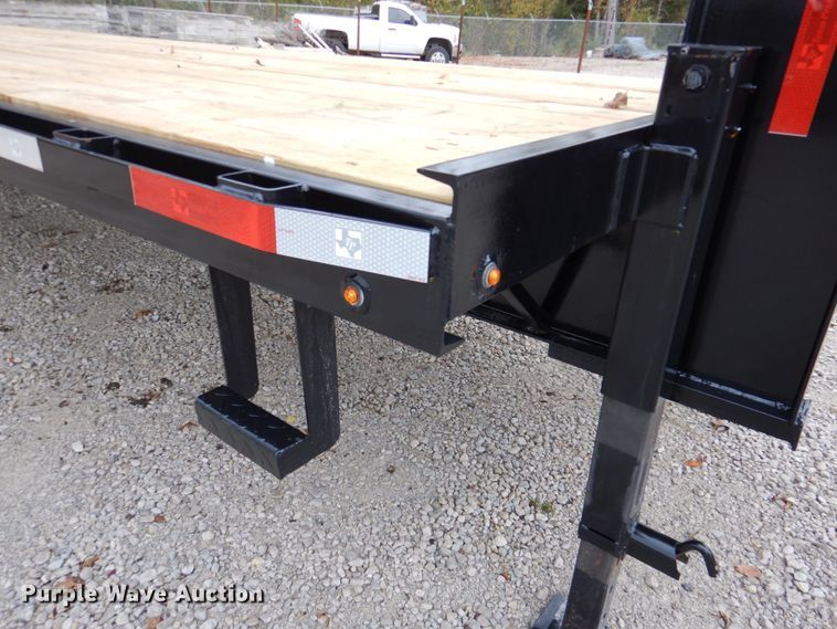 image for item DK1266 2021 Texas Pride FT827521KGN  equipment trailer