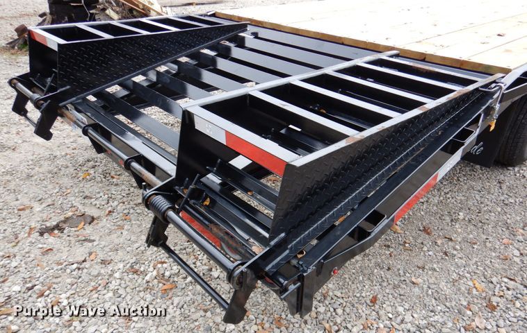 image for item DK1266 2021 Texas Pride FT827521KGN  equipment trailer