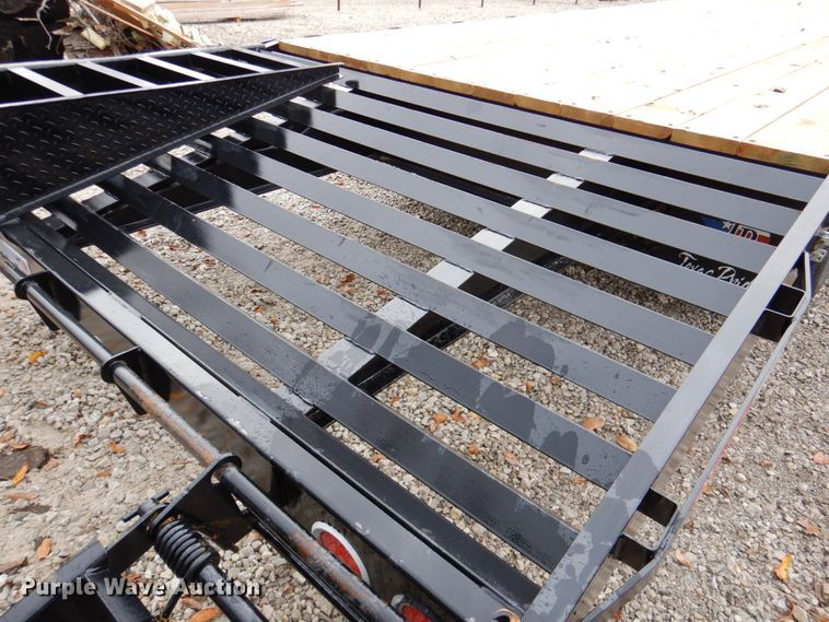 image for item DK1266 2021 Texas Pride FT827521KGN  equipment trailer