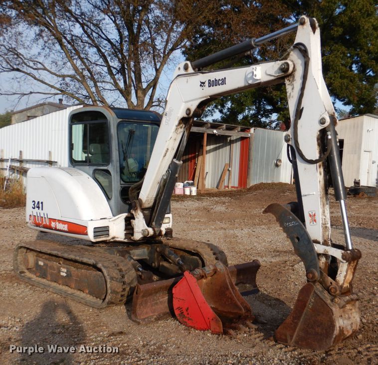 image for item DK1269 2004 Bobcat 341G  mini excavator