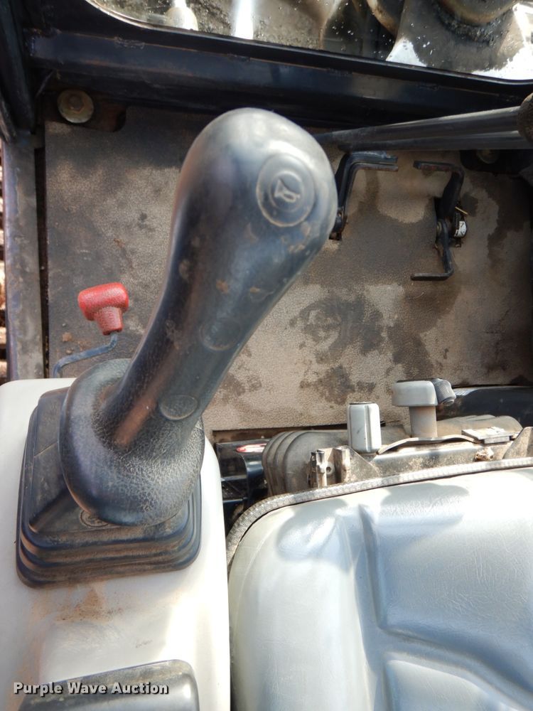 image for item DK1269 2004 Bobcat 341G  mini excavator