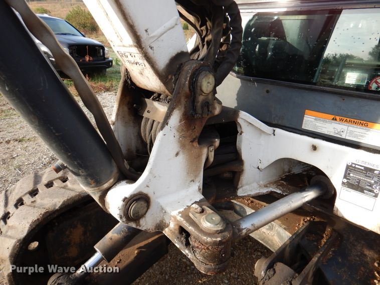image for item DK1269 2004 Bobcat 341G  mini excavator