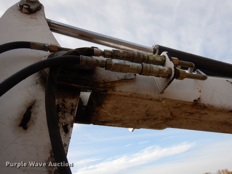 image for item DK1269 2004 Bobcat 341G  mini excavator