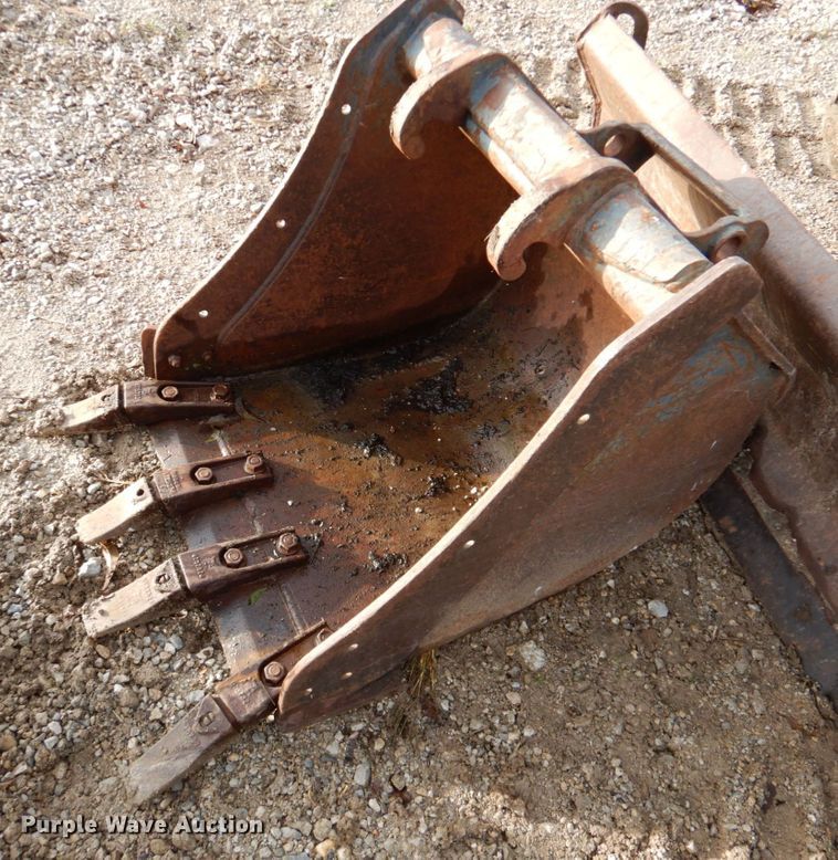 image for item DK1269 2004 Bobcat 341G  mini excavator