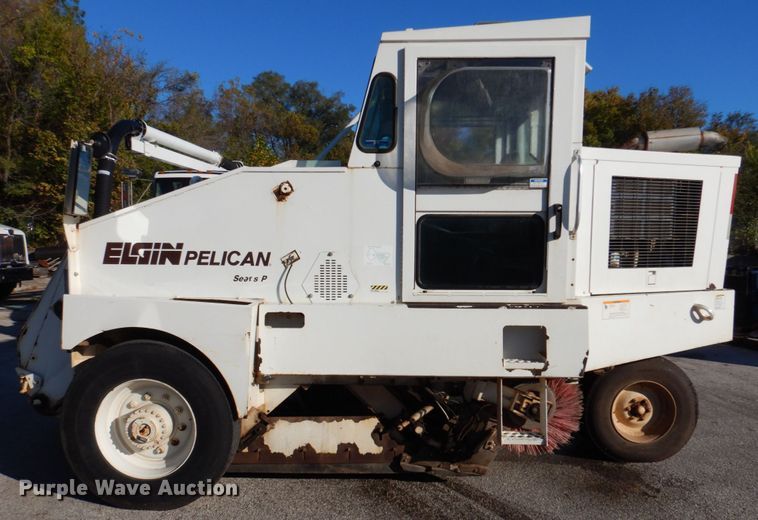 image for item DK1275 1999 Elgin Pelican Series P  sweeper