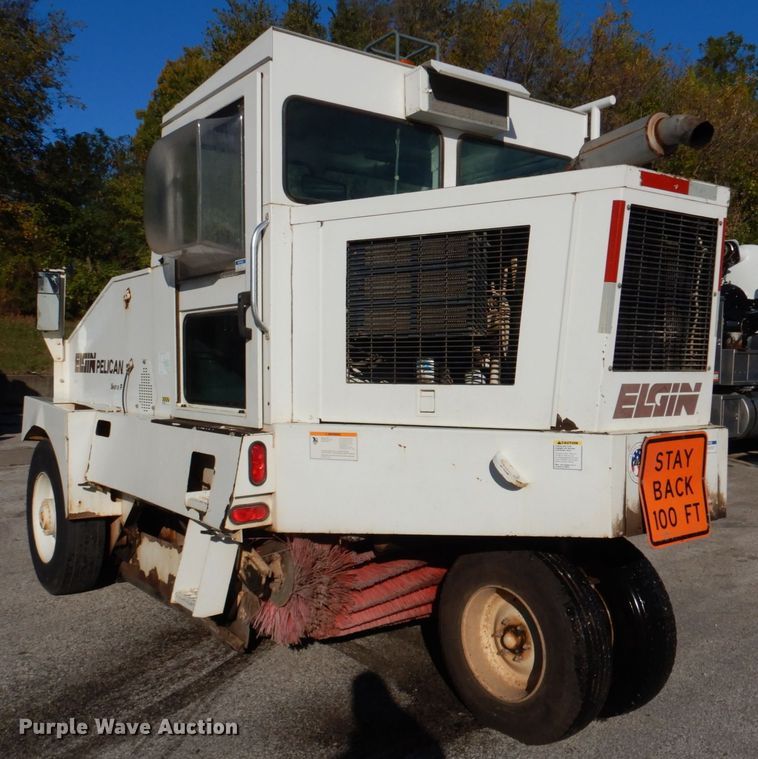 image for item DK1275 1999 Elgin Pelican Series P  sweeper