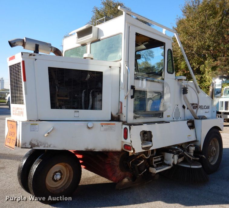 image for item DK1275 1999 Elgin Pelican Series P  sweeper