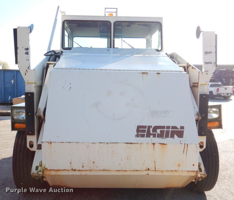 image for item DK1275 1999 Elgin Pelican Series P  sweeper