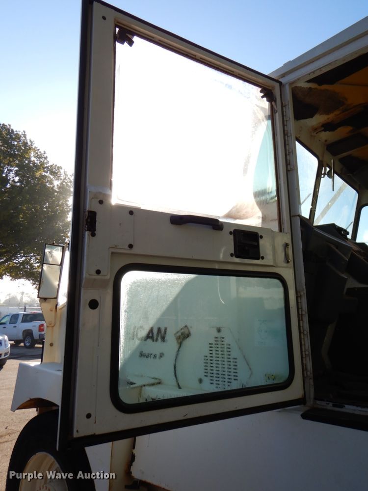 image for item DK1275 1999 Elgin Pelican Series P  sweeper