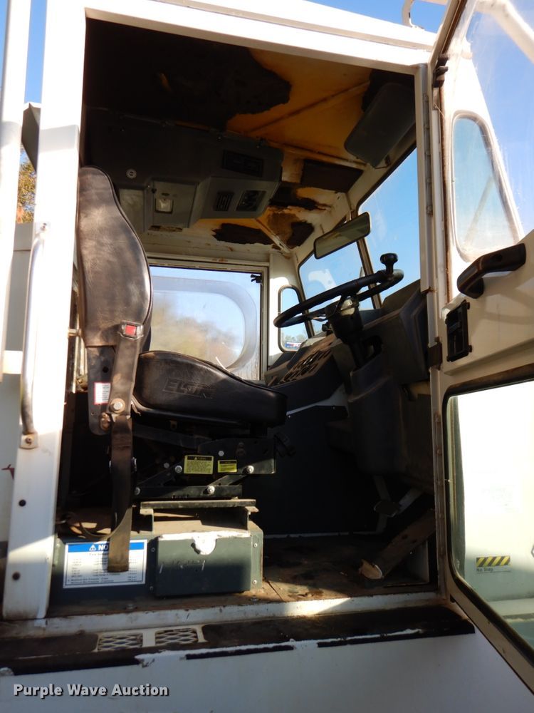 image for item DK1275 1999 Elgin Pelican Series P  sweeper