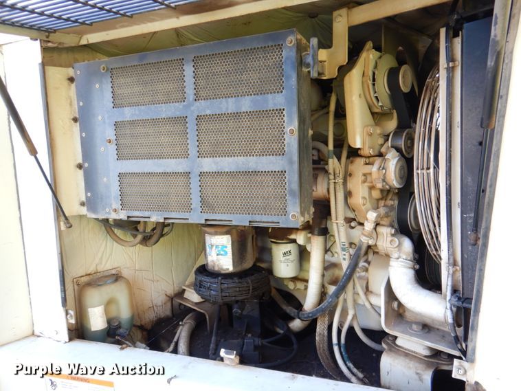 image for item DK1275 1999 Elgin Pelican Series P  sweeper