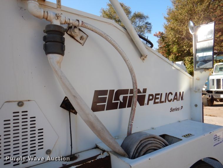 image for item DK1275 1999 Elgin Pelican Series P  sweeper