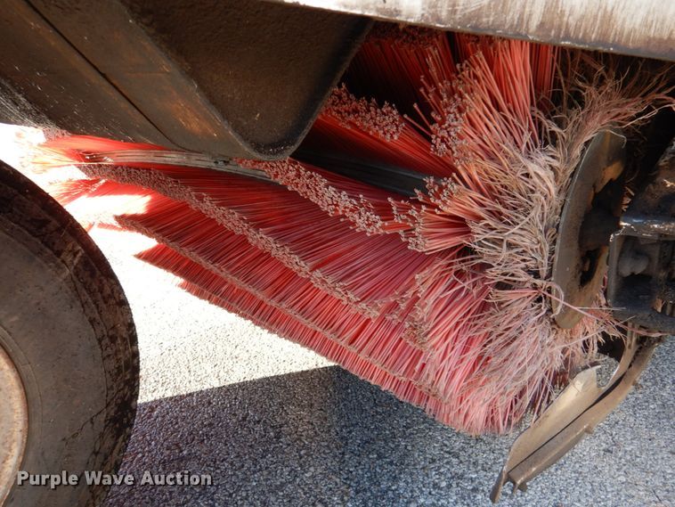 image for item DK1275 1999 Elgin Pelican Series P  sweeper